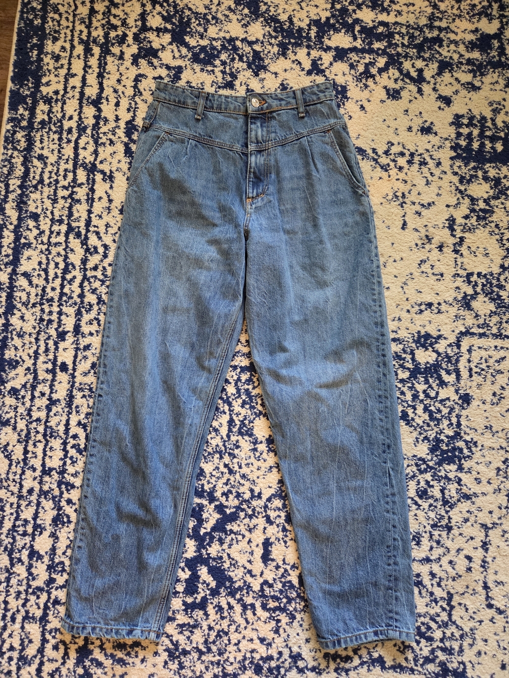 Zara Blue High-Waist Straight Leg Jeans